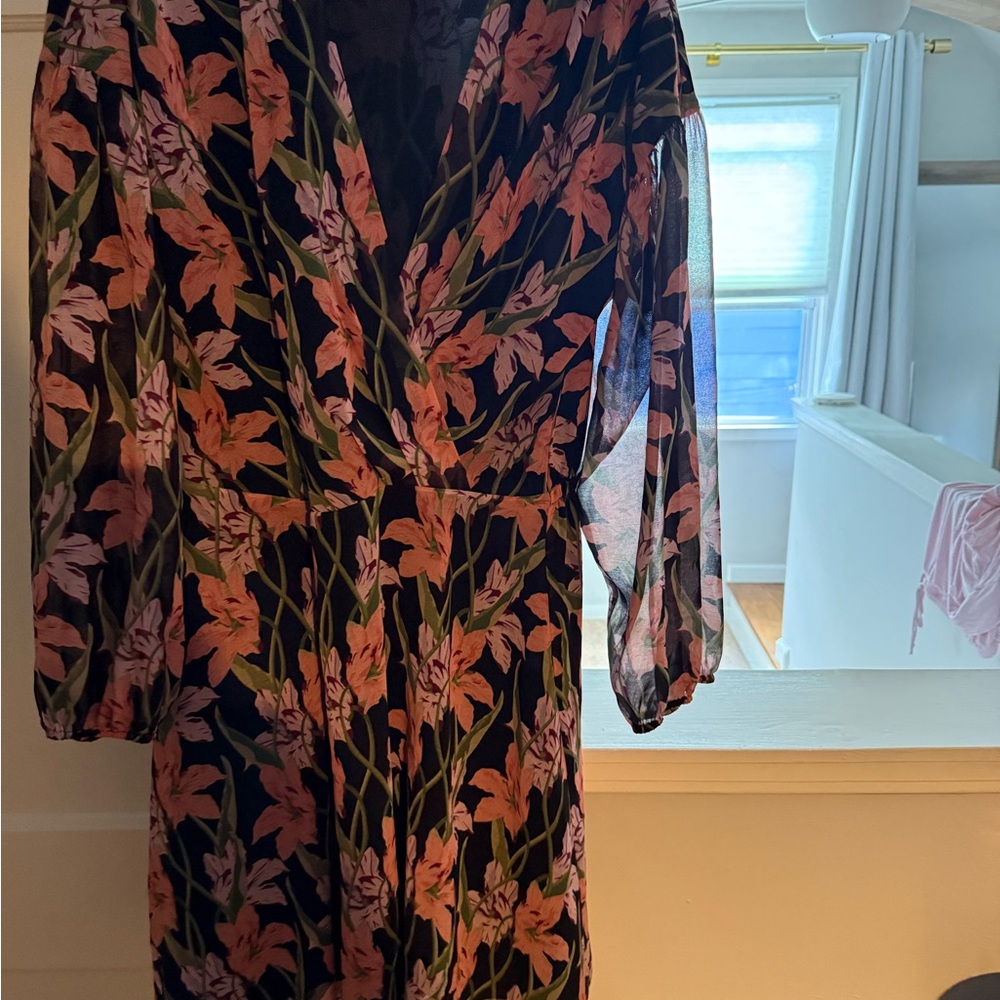 Chic Floral Long Sleeve Dress - Black and Pink